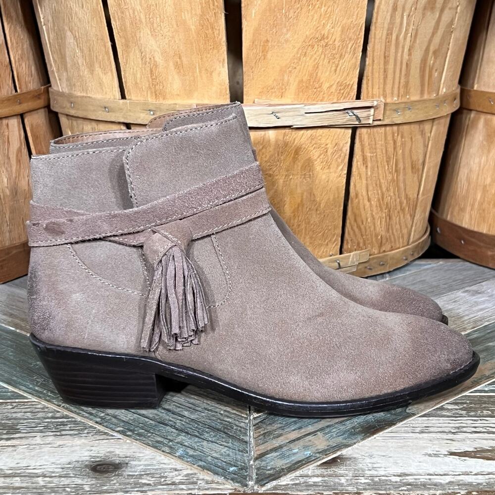 Sofft Tamala Tan Suede Burnished Fringe Tassel Zip Ankle Boots Womens Size 9.5